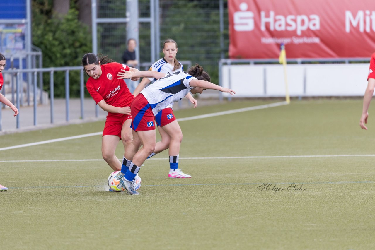 Bild 252 - wBJ Lotto Pokal Finale  Eimsbuetteler TV - Hamburger SV : Ergebnis: 0:3